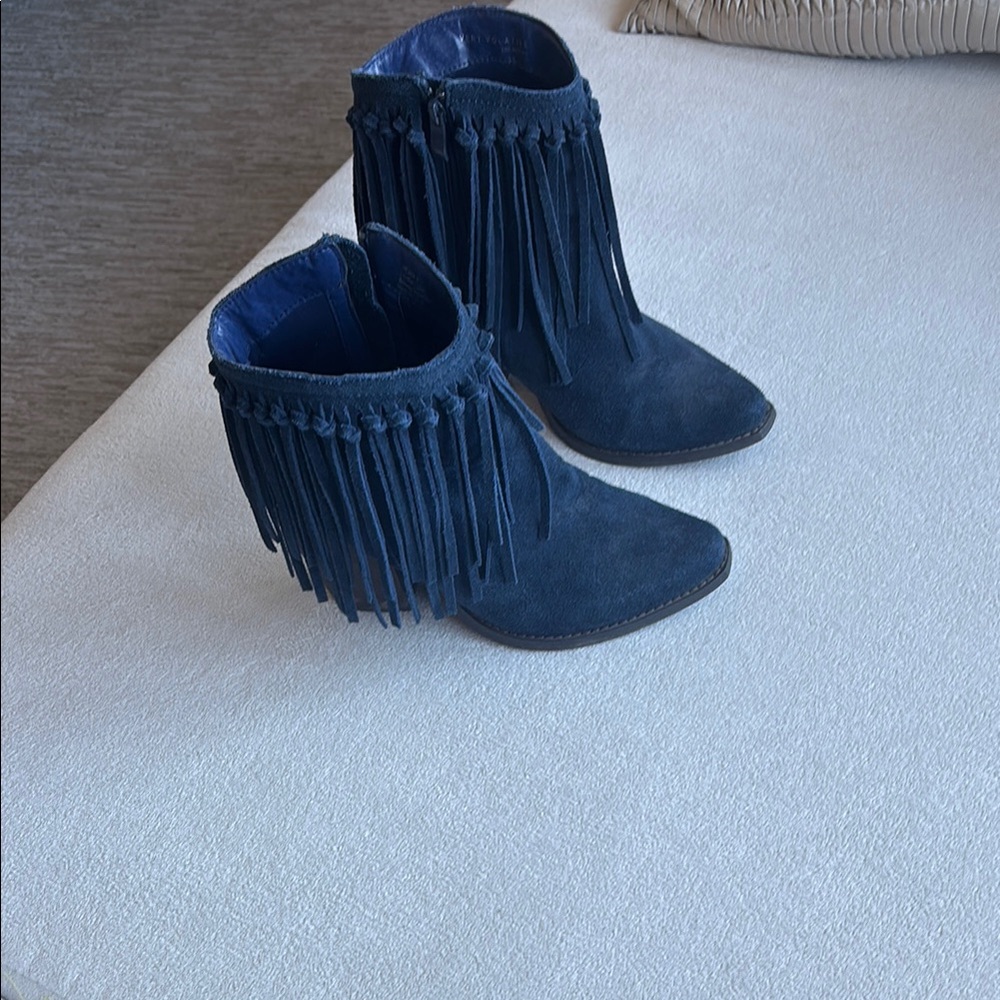 Fringe Suede Ankle Boots - Navy